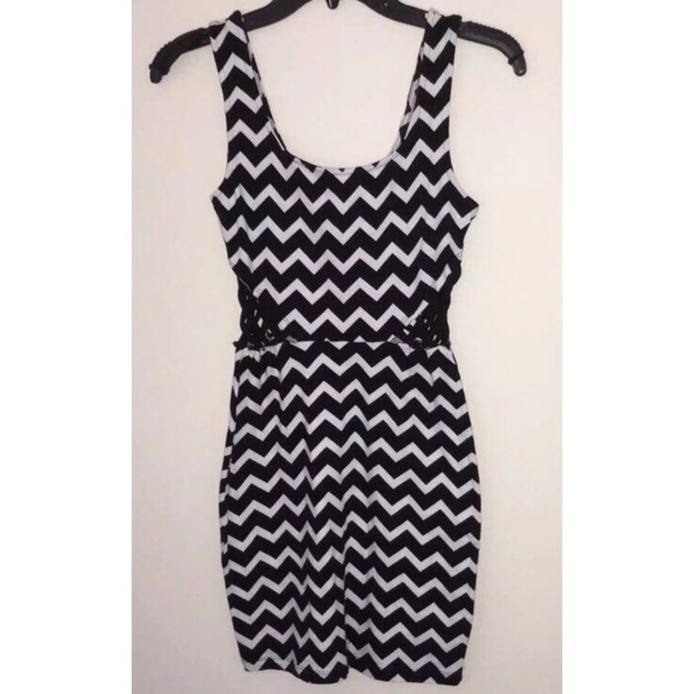 Charlotte Russe • Black & White Bodycon Dress
